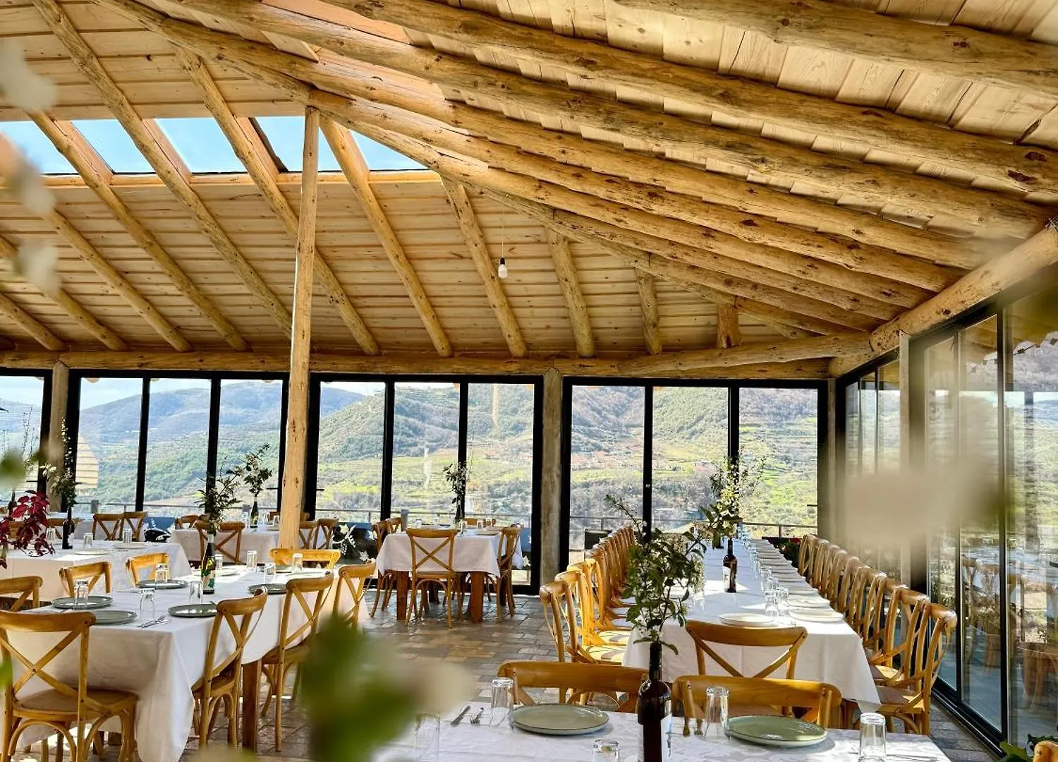 Hotel Mimani Stone House Roshnik Affittacamere